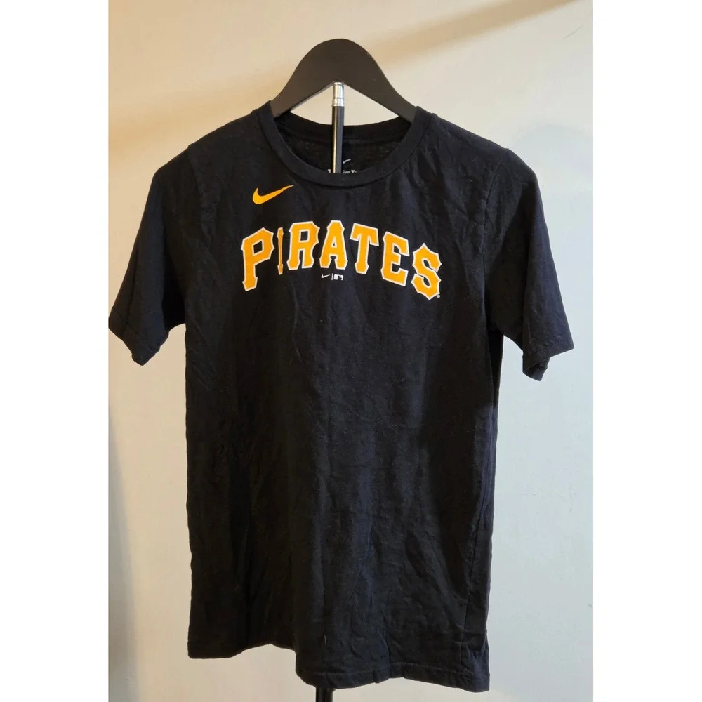Nike Pittsburgh Pirates Bryan Reynolds #10 T-Shirt Youth Size Large (14/16)